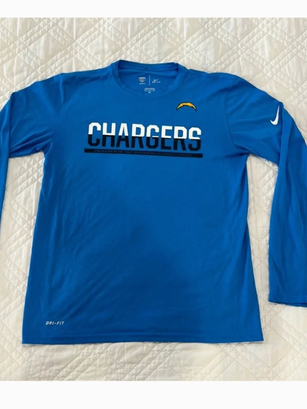 Chargers Nike Dri-Fit NFL Training long sleeve athletic t-shirt, Size M